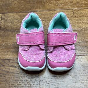 See Kai Run Basics Stryker Sneaker Size 4 Baby Toddler Girls Pink Washable